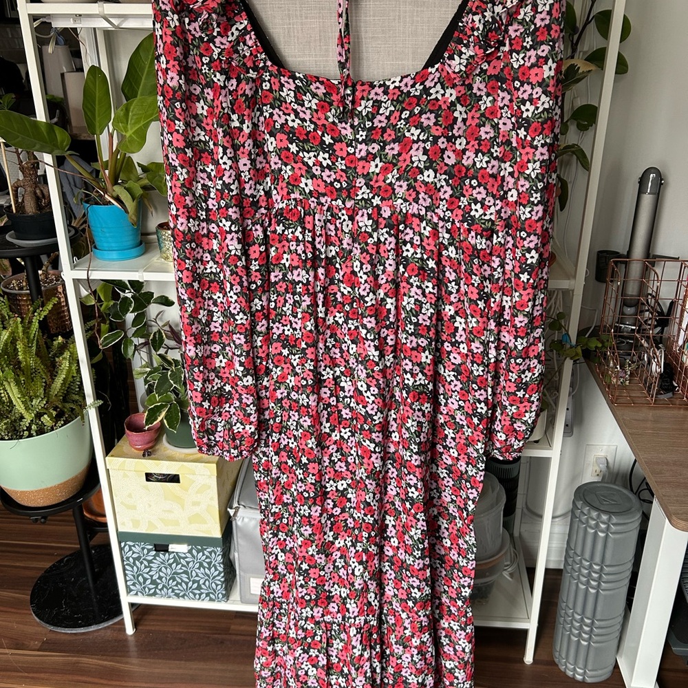 NWOT The Frolic disty floral shirred bust boho maxi dress - Picture 4 of 9